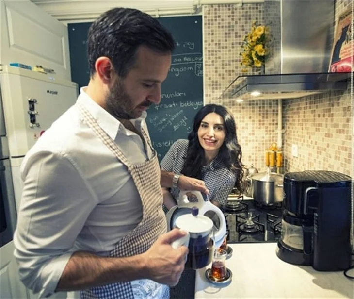 Başak Sayan ikiz bebek bekliyor