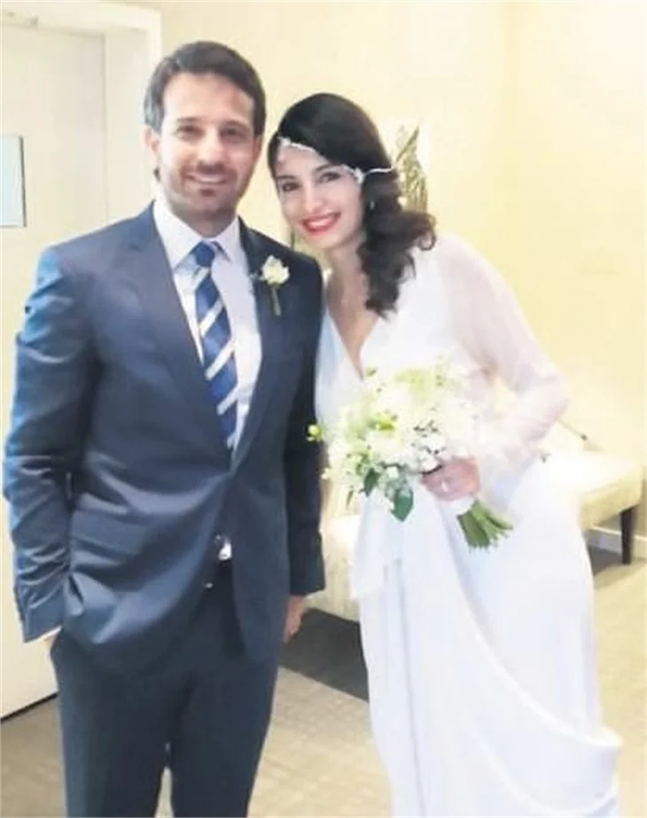 Başak Sayan ikiz bebek bekliyor