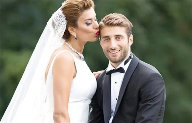 Ebru'ya 'Kocan seni aldatıyor' mesajı!