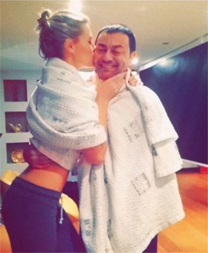 Chloe Loughnan'dan boşanma iddiasına yanıt!
