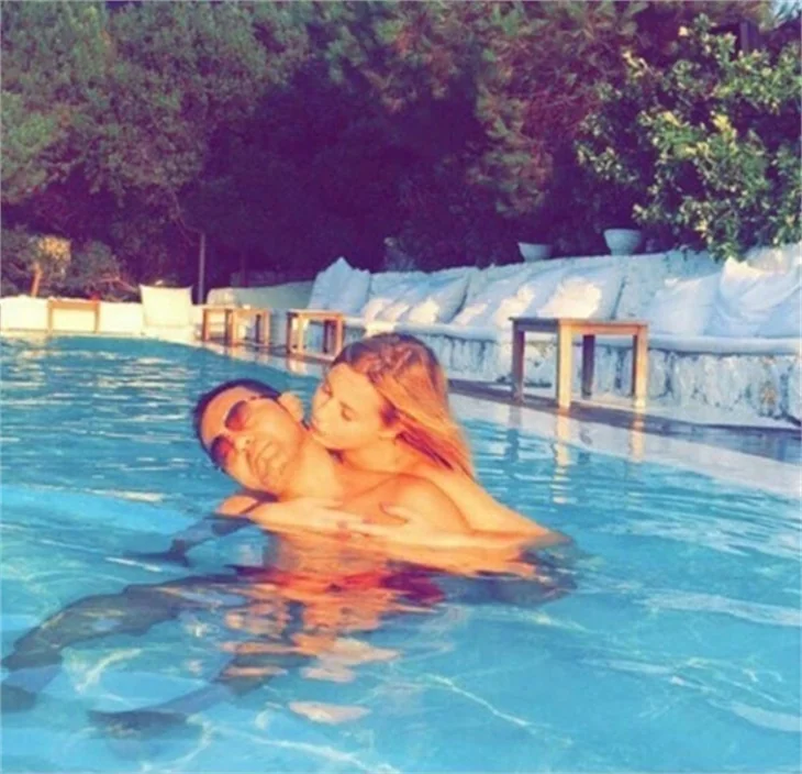 Chloe Loughnan'dan boşanma iddiasına yanıt!