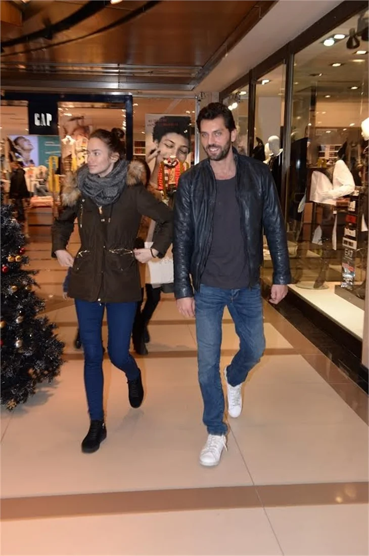 El ele alışveriş yaptılar!