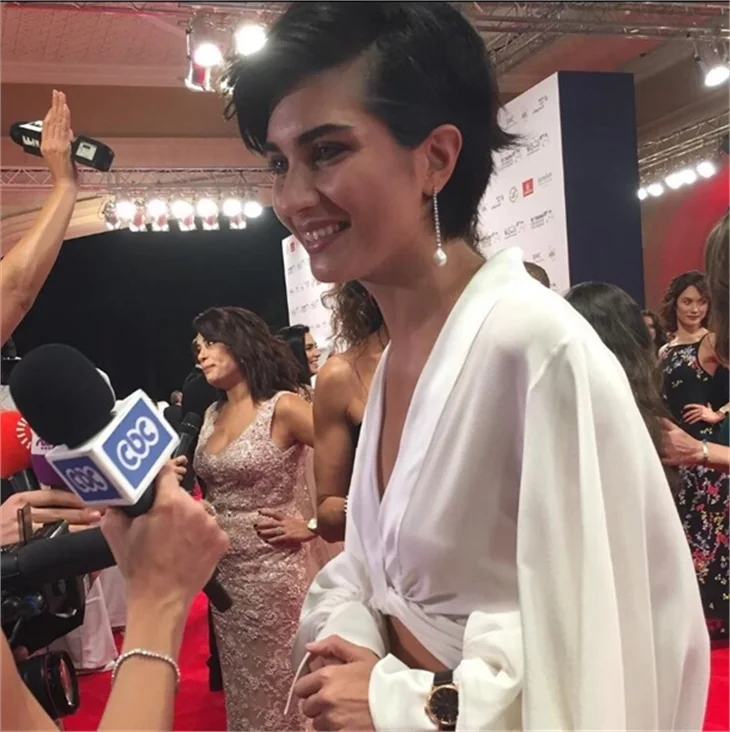 Tuba Büyüküstün, Dubai Film Festivali'nde!