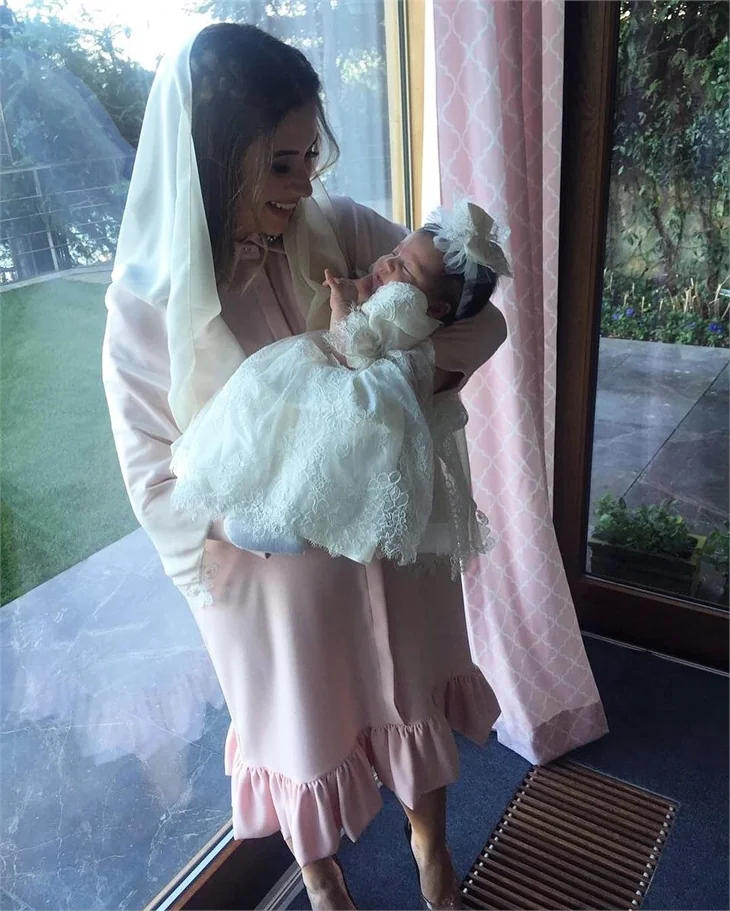 Buse Terim kızının yüzünü gösterdi!