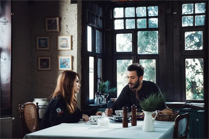 Kiralık Aşk'ta Defne'nin kaybedecek bir şeyi yok!