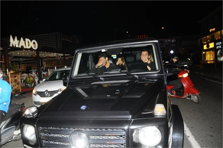 Sibel Can'ın oğlu çapkınlık turunda