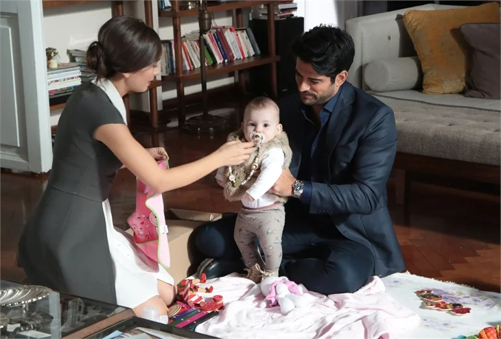 'Kara Sevda'da Kemal, Nihan ve Deniz bir arada!