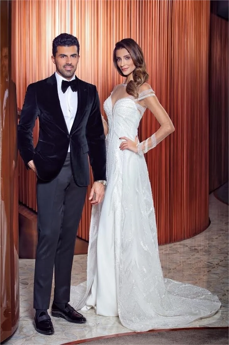 Özge Ulusoy yürekleri hoplattı