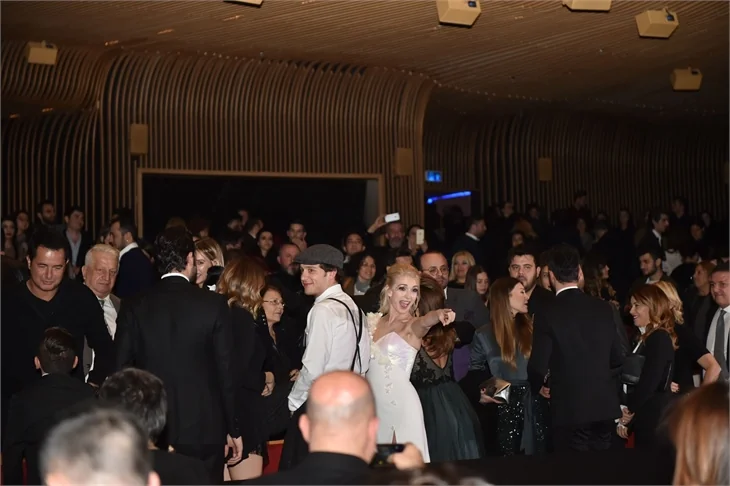 "Dönerse Senindir"e muhteşem gala!
