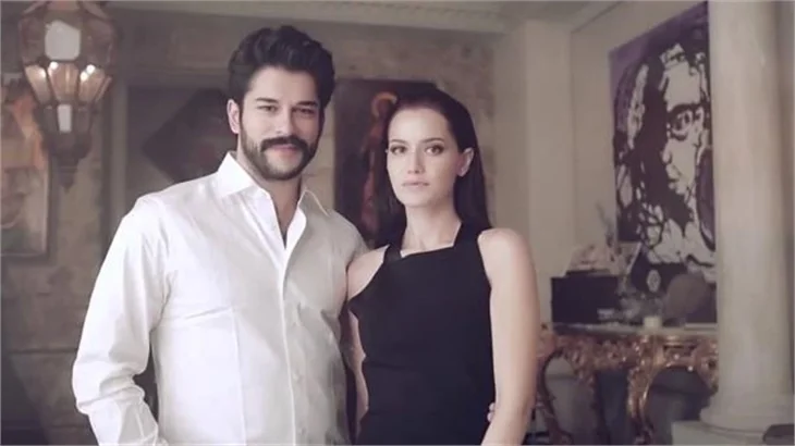 Burak Özçivit, Fahriye Evcen'e evlenme teklif etti