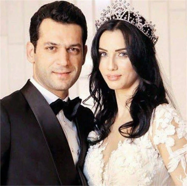 Murat Yıldırım ile Imane Elbani evlendi!