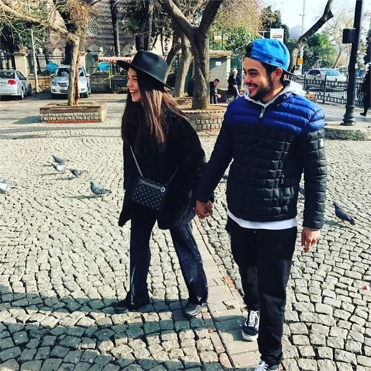 Sevgilisi Rüzgar'a göz açtırmıyor!