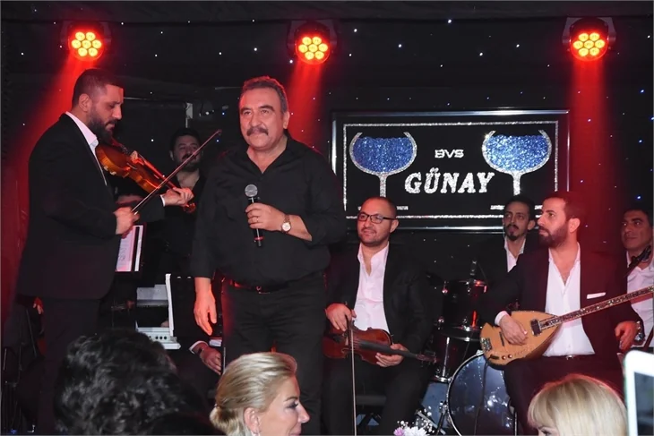 Efsaneler Günay'da buluştu!