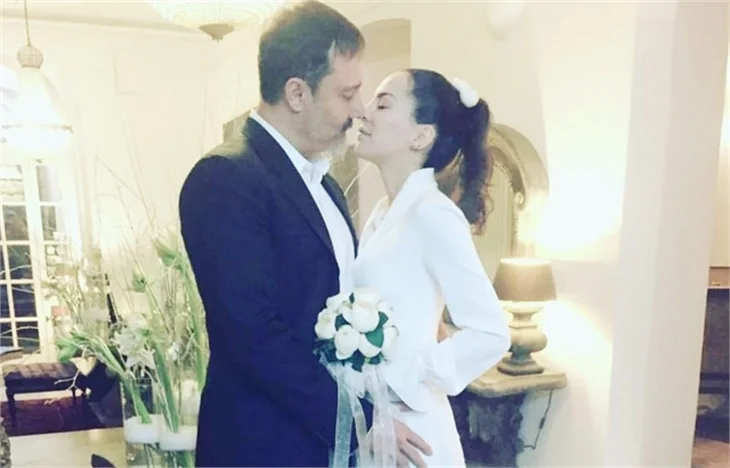 Dilara Gönder evlendi!