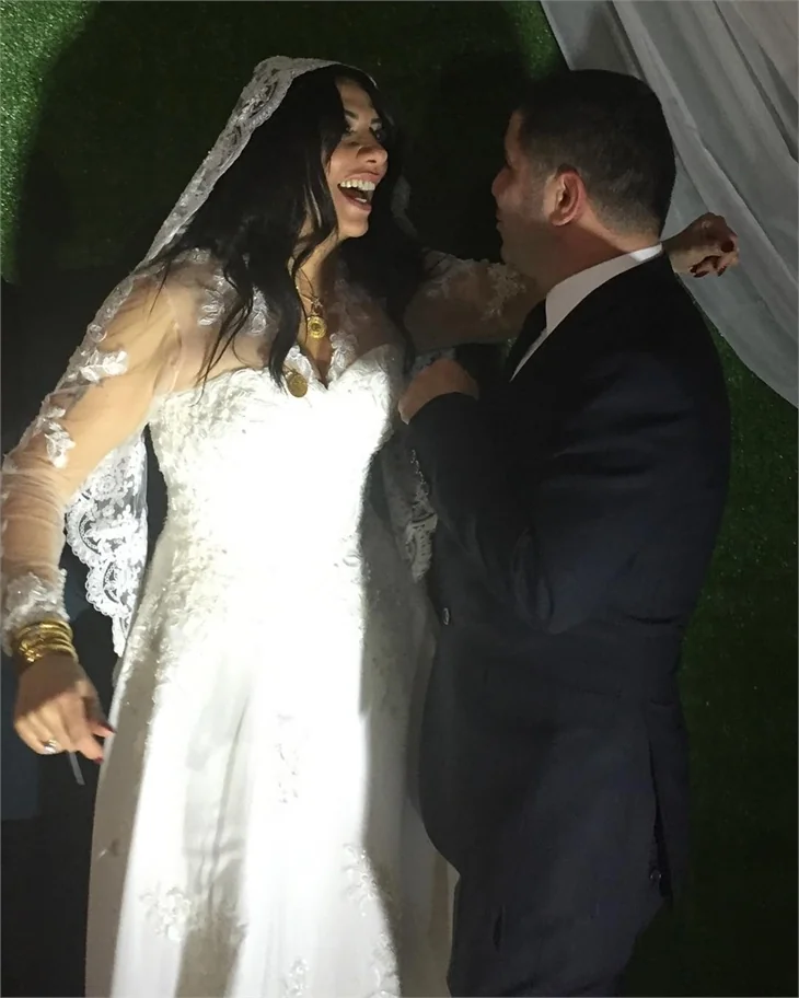 Işın Karaca üçüncü kez evlendi