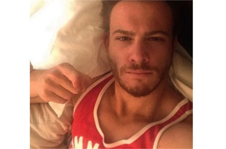 Kerem Bürsin 'boksör' için çalışıyor!