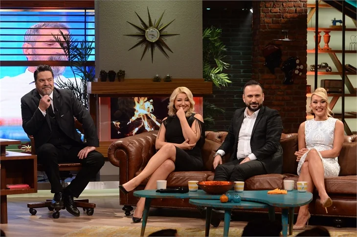 Beyaz Show'da evlenme teklifi!