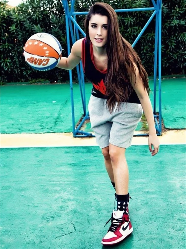 Basketbolun en seksi kızı: Valentina Vignali