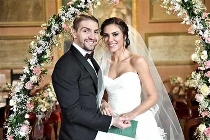 Caner Erkin ve Şükran Ovalı'nın düğün fotoğrafları