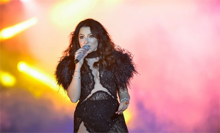 Hadise'ye rekor ücret! iki saat için 500 Bin TL!