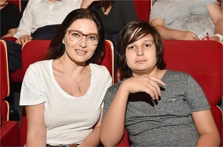 Nurgül Yeşilçay: Türkiye'de erkek olmayı incelememiz lazım!
