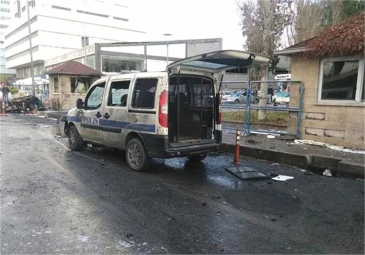İzmir'deki patlamadan yerinden dehşet veren fotoğraflar