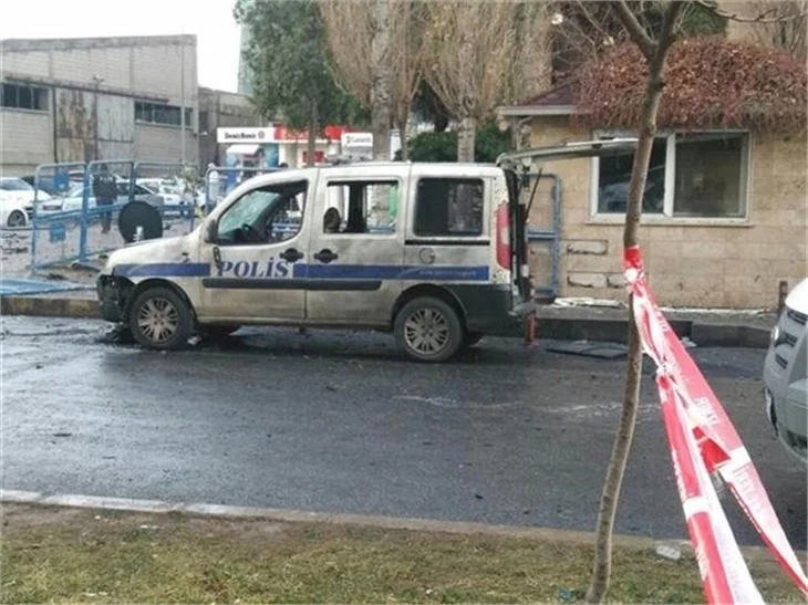İzmir'deki patlamadan yerinden dehşet veren fotoğraflar