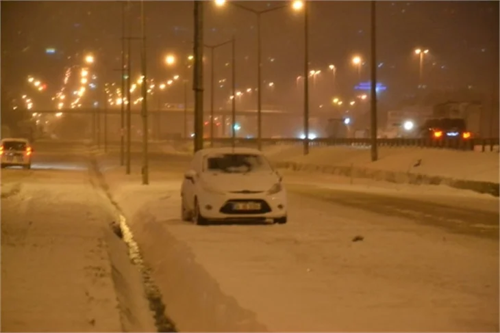 İstanbul'dan kar manzaraları!
