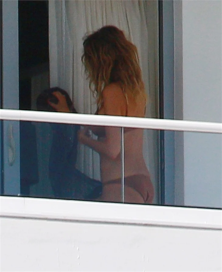Heidi Klum'un balkon keyfi