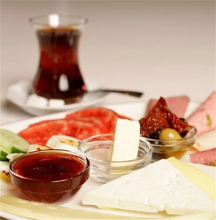 Namlı Gurme'de kahvaltı zamanı!