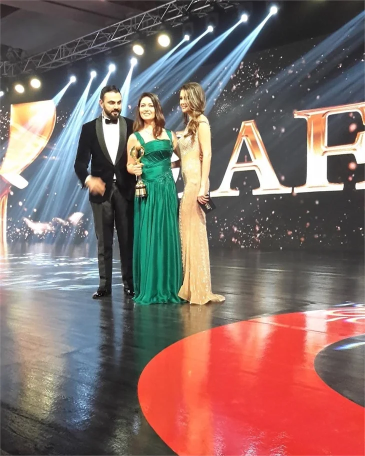 Dubai’de Nurgül Yeşilçay fırtınası