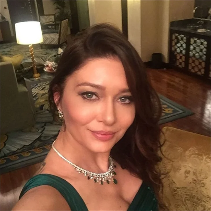 Dubai’de Nurgül Yeşilçay fırtınası