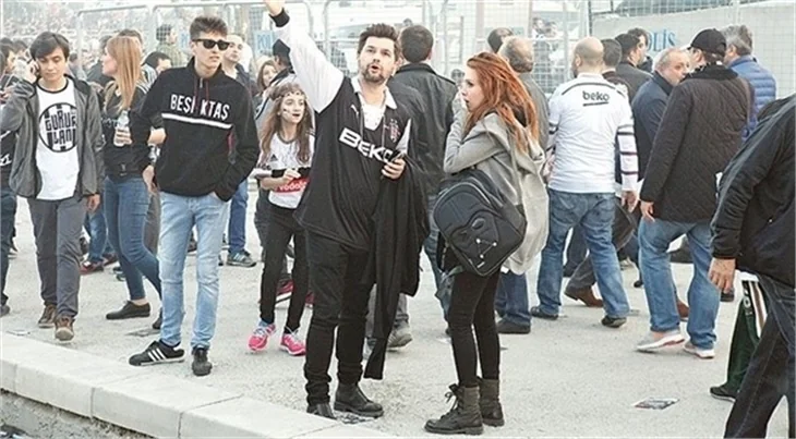 Elçin Sangu'nun 'hamilelik' tesadüfü!