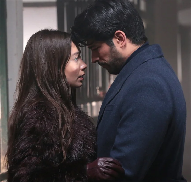 "Kara Sevda" 51. bölüm özeti ve fotoğrafları