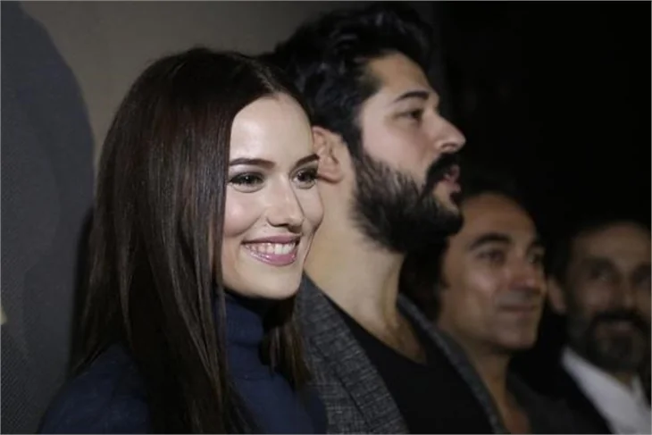 Burak Özçivit'ten Fahriye Evcen'e dizi desteği