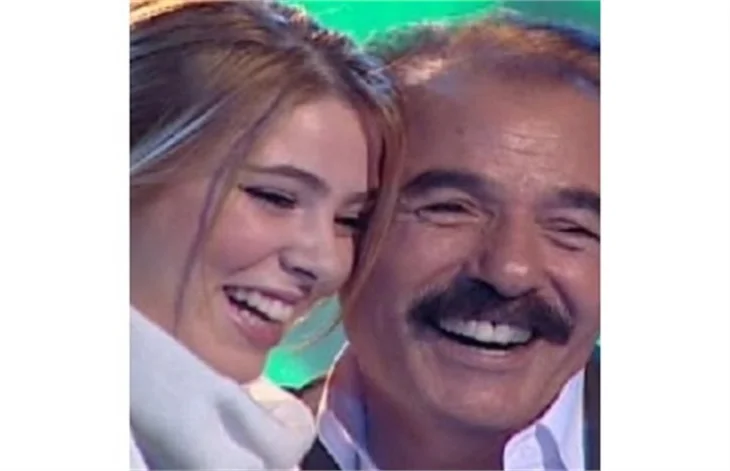 Ünlü anneler ve güzel kızları