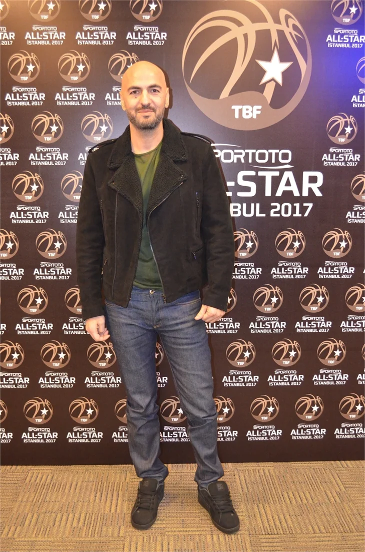 Ünlüler ve sporcular 'Omuz Omuza'
