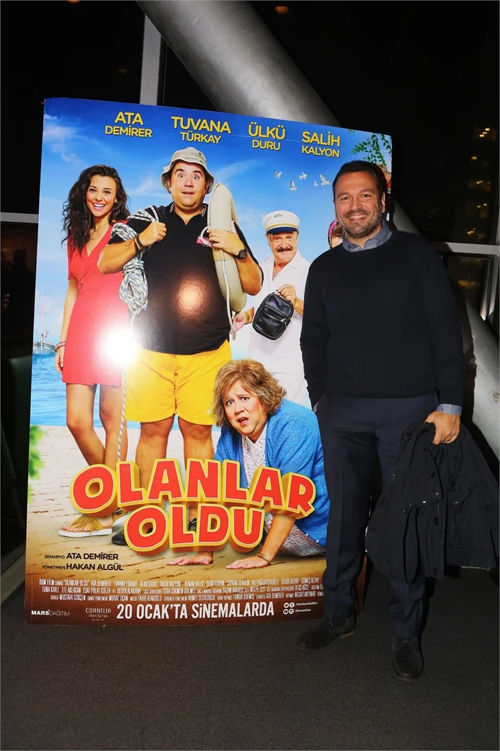 "Olanlar Oldu"ya ünlü akını!
