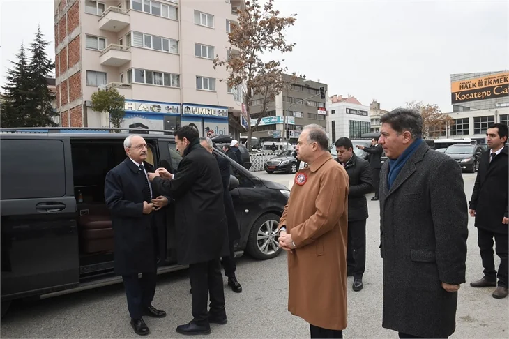 İlhan Cavcav son yolculuğuna uğurlandı