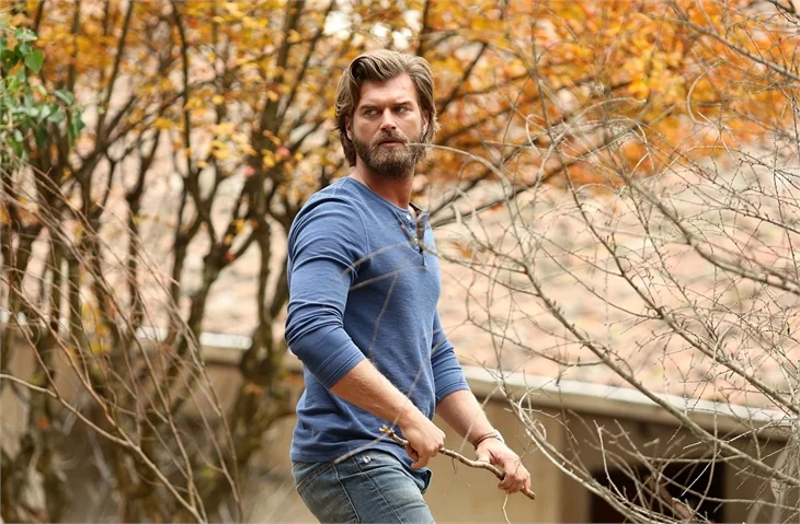 Kıvanç Tatlıtuğ Hollywood yıldızlarını geride bıraktı