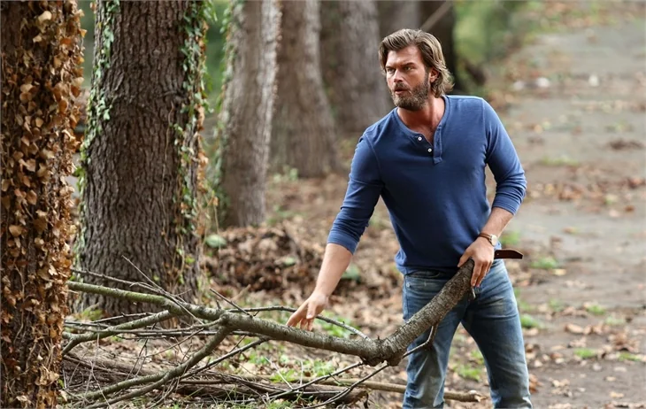 Kıvanç Tatlıtuğ Hollywood yıldızlarını geride bıraktı