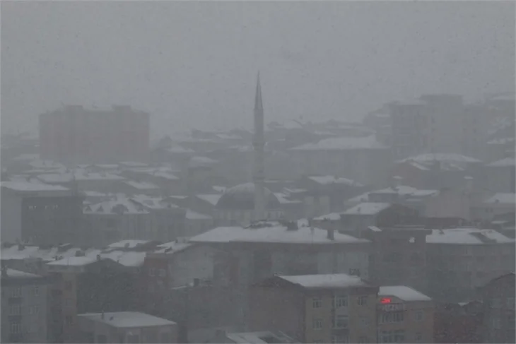 İstanbul'da kar yağışı