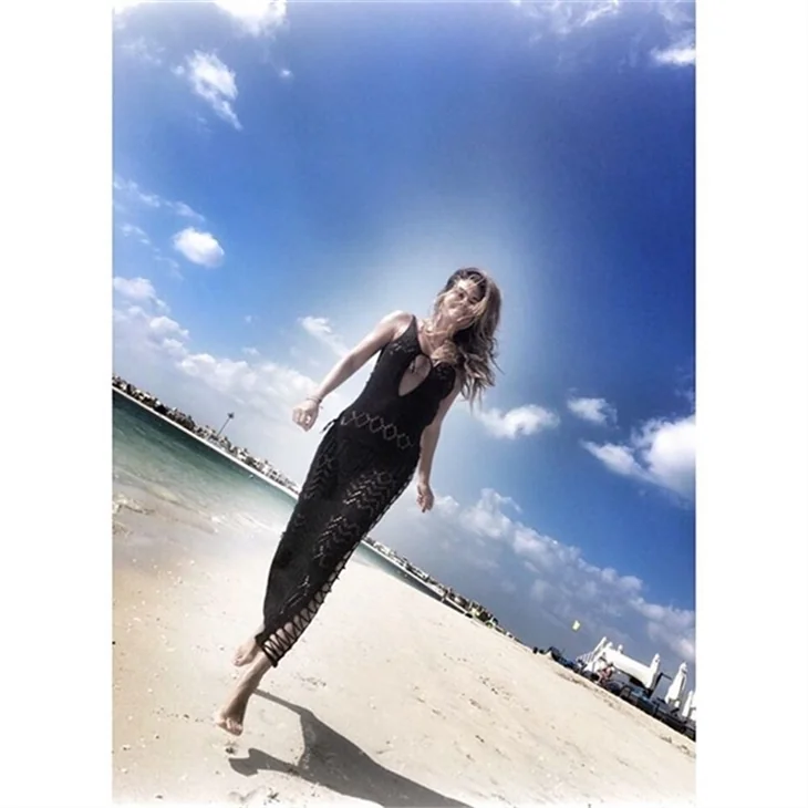 Özlem Yıldız'ın Dubai tatili!