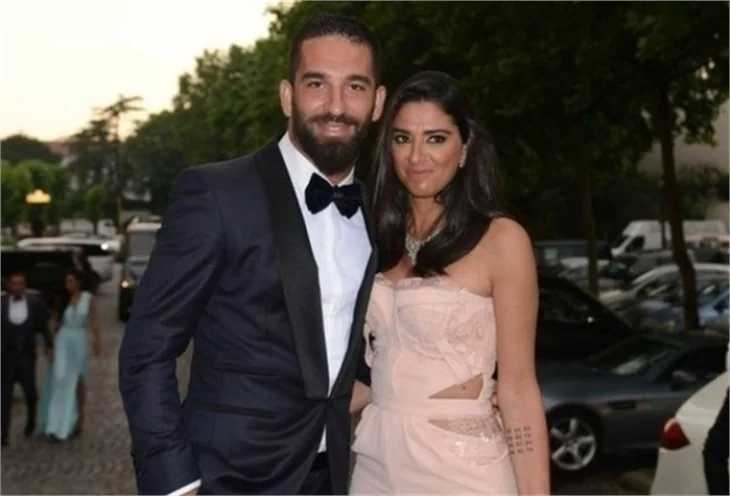 Aslıhan Doğan, Arda dövmesini sildirdi