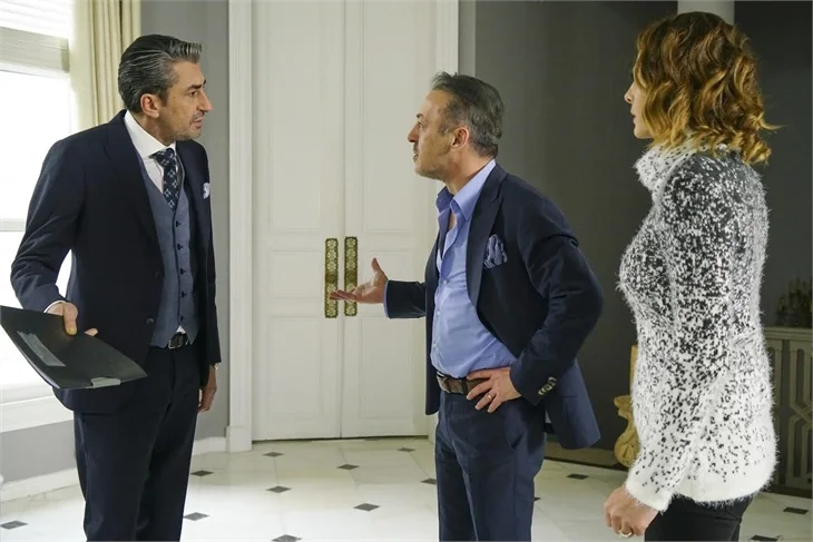 Paramparça'da Dilara hafızasını kaybediyor!