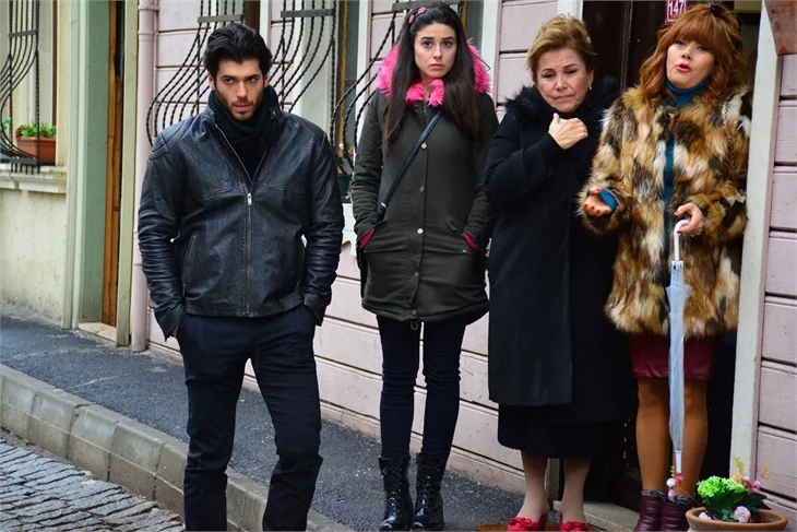 'Hangimiz Sevmedik'te Tarık şokta!