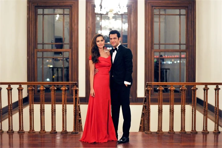 Murat Yıldırım ile Fahriye Evcen'in 'Sonsuz Aşk'ı