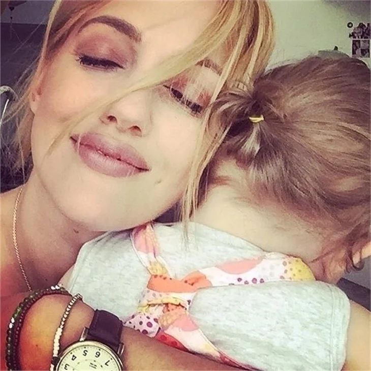 Meryem Uzerli'ye rekor başvuru!