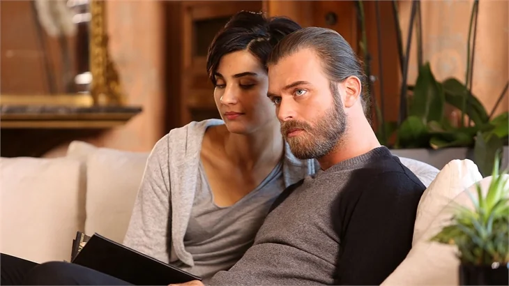 Cesur ve Güzel'de romantik buluşma sosyal medyayı salladı!