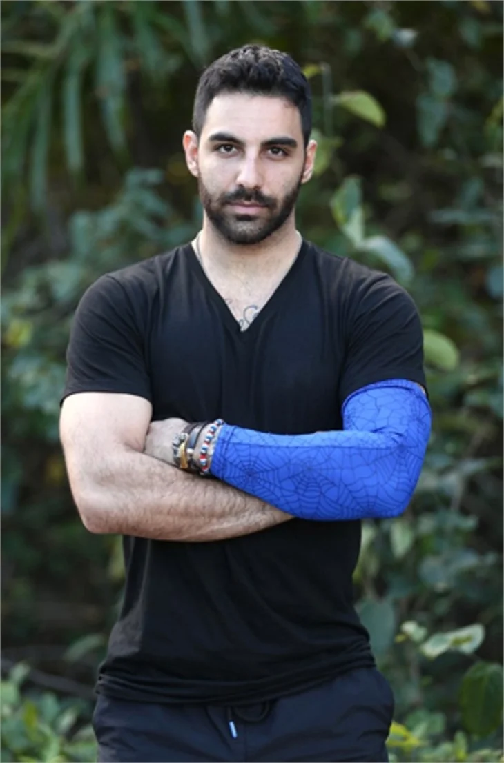 Survivor Eser West'in eski eşinin olay paylaşımları
